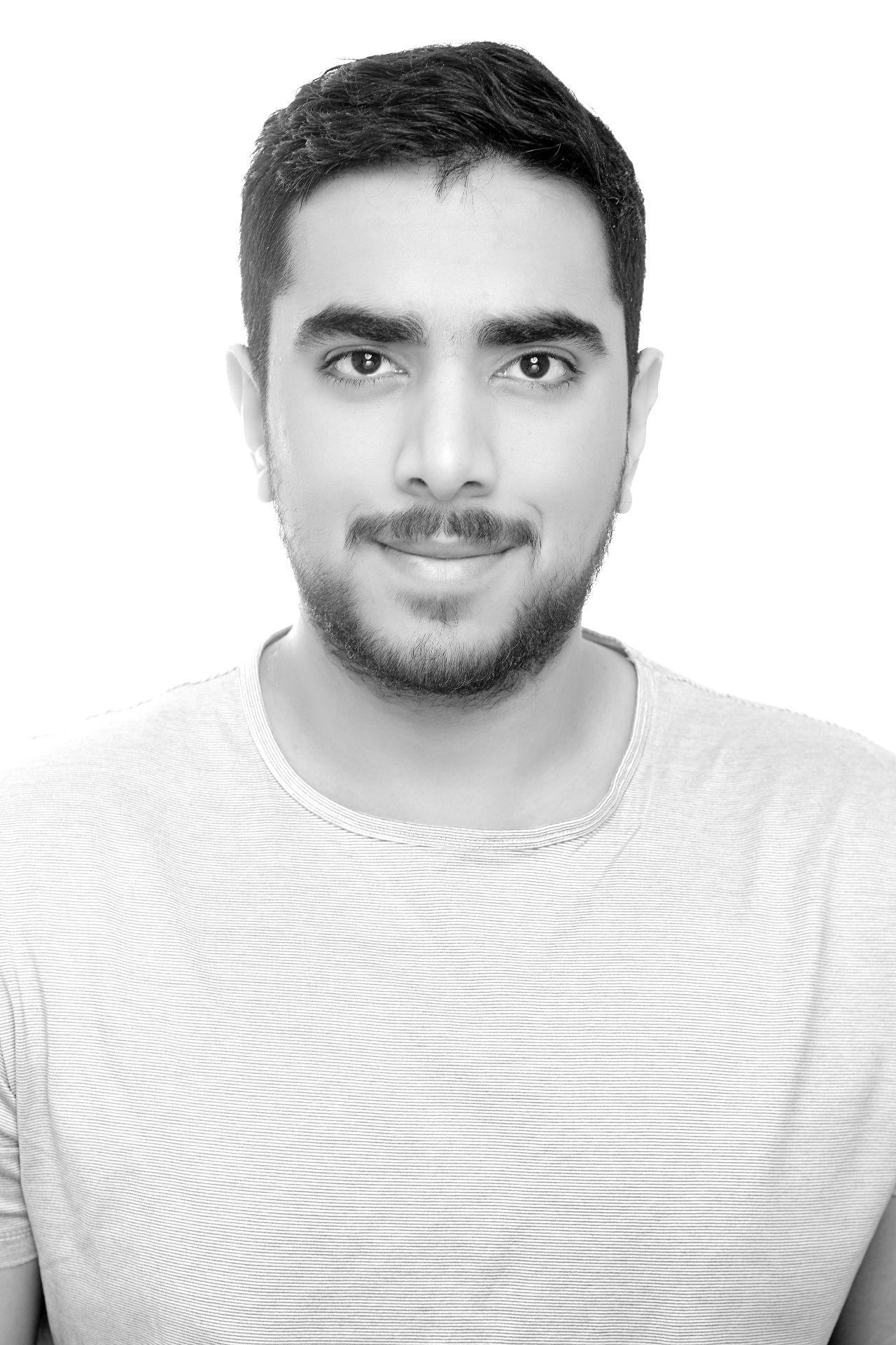 Profile Picture of Ali Naqvi