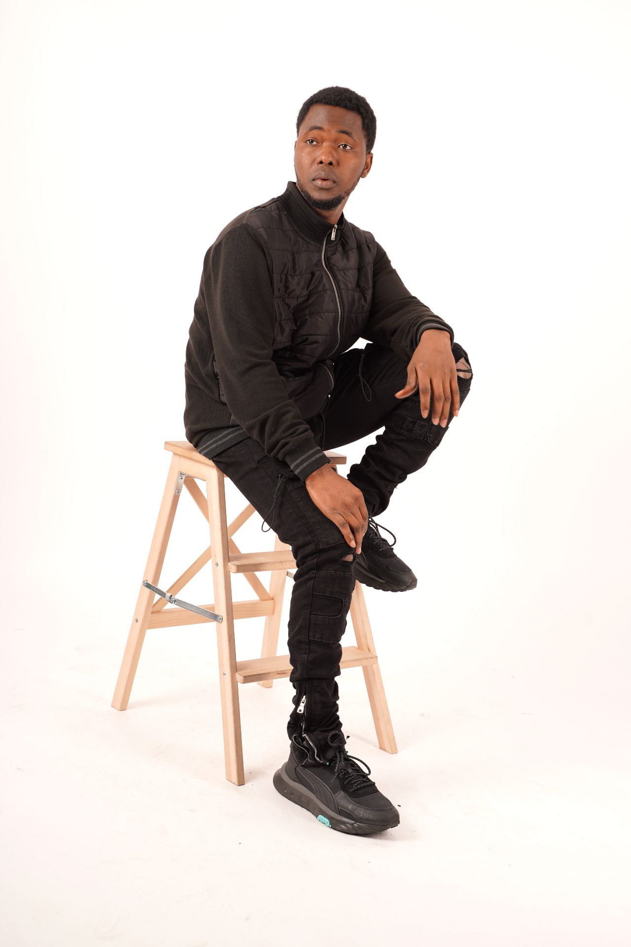 Teslim Olajide Quadri Profile | YUMM - Your Model Management